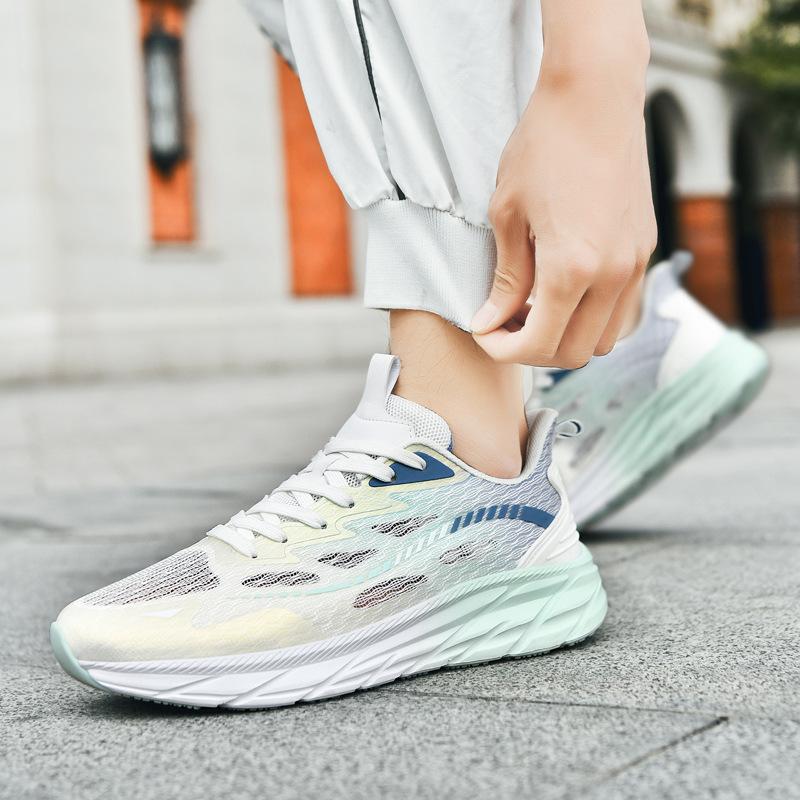 2025 spring and summer large size mesh breathable couple running shoes men and women cushioning rebound fitness night running shoes