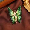 Vintage Medieval Emerald Brooch Light Luxury Butterfly Bee Pin Hollow Corsage Tassel Accessories