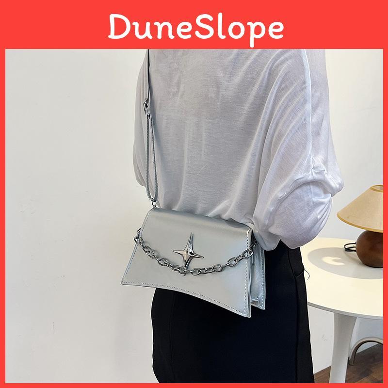 Trendy Minimalist Shoulder Bag Stylish Crossbody Handbag For Women In Black And White Colors