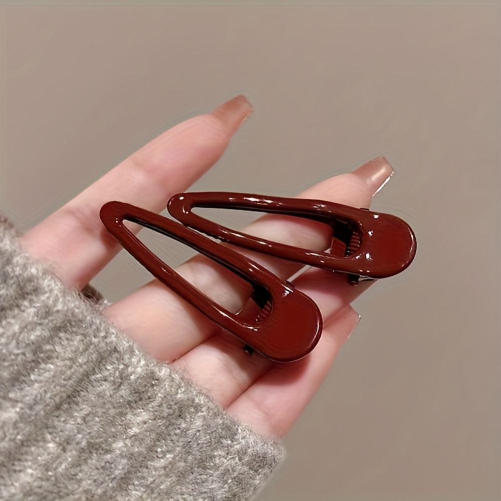 2Pcs Premium Sense Ankola Red Metal Hairpin Simple and Sweet Girl Side Broken Hair Bangs Duckbill Clip Hair Accessories
