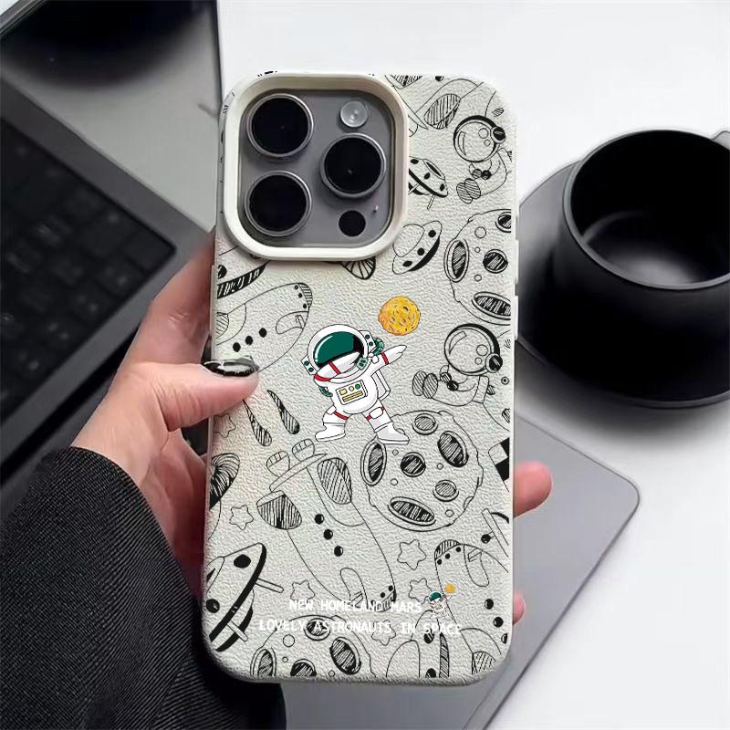 Cartoon Astronaut Pattern Leather Texture Phone Case for iPhone 16 Pro 15 14 13 12 Pro Max 11 Shockproof Tpu Soft Matte Slim Cover