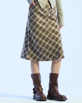 Moa Vintage Check Flare Skirt (Fade Brown)