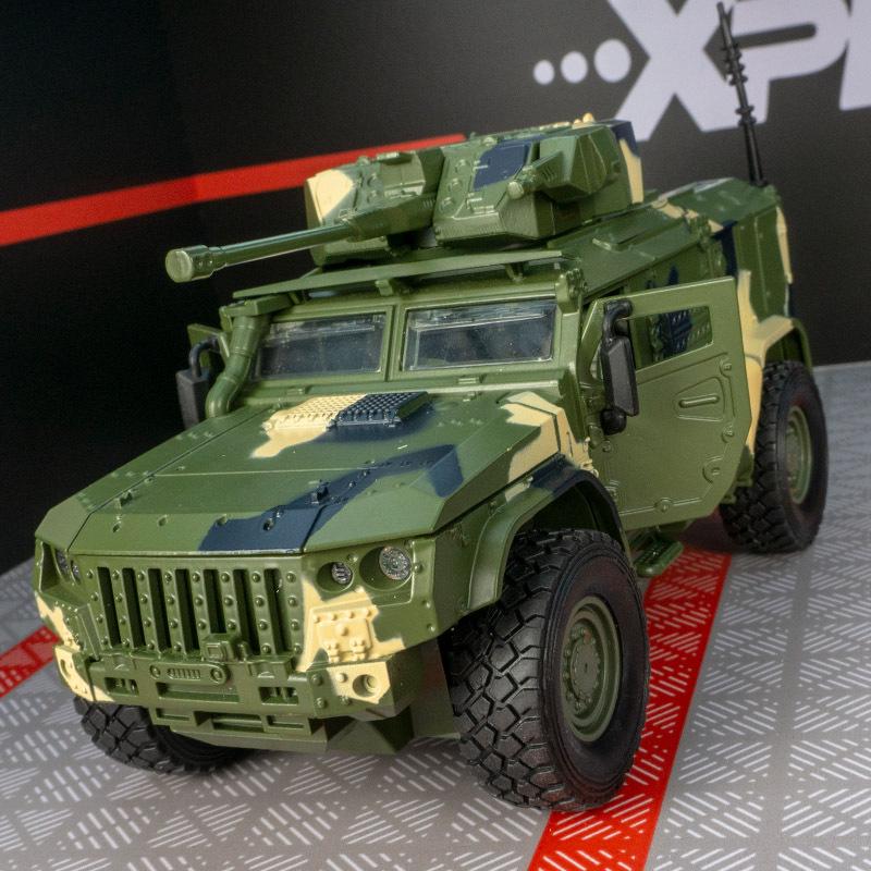 

Car Cube 6133A Typhoon Camouflage Armored Alloy Car Model with Sound, Light & Pull-back Action
