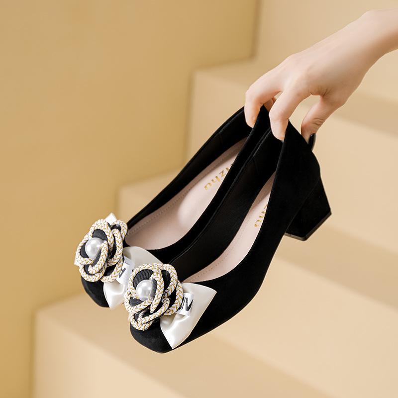 Plus Size Shoes for Women Pumps Girl Beautiful Camellia High Heels Shoes Bowknot Dress Shoes 35