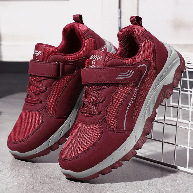 Shoes men's sports shoes breathable mesh shoes non-smelly feet single shoes Velcro walking shoes soft sole versatile casual men's shoes