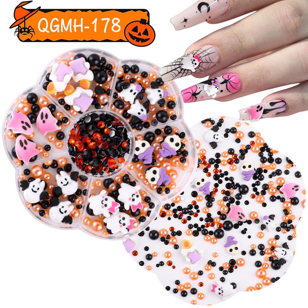 Nail Art Christmas Bells Snowflake Elk Snowman Nail Art Ornaments Halloween Kid Funny Ghost Pumpkin Nail Accessories