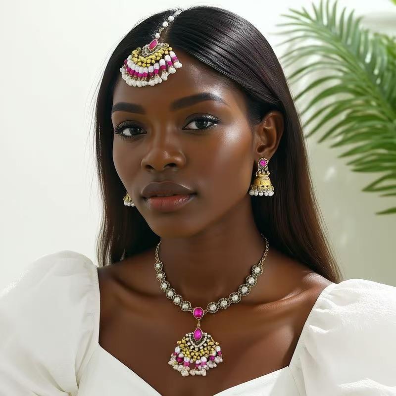 Middle Eastern Style Fan Shape Jewelry Set: Elegant Head Chain, Earrings, and Necklace for Women