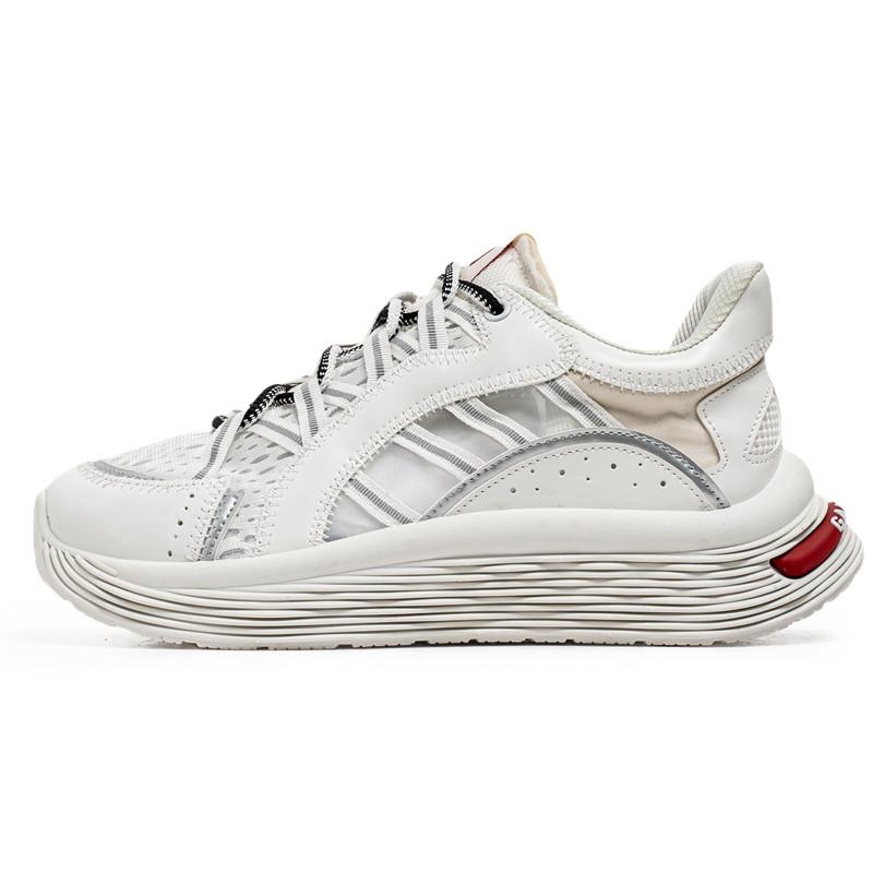 Summer Men's Sports Shoes Casual Breathable Outdoor Hiking Shoes Comfortable Tennis Shoes Fashionable Sports Running Shoes