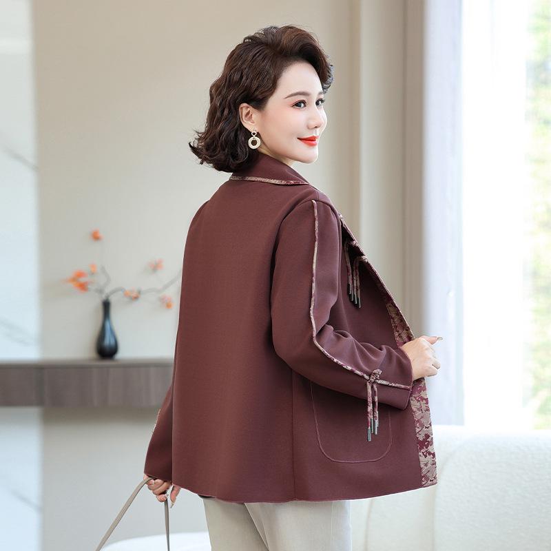 Petite Women's Spring & Autumn Short Trench Coat 2025 - Stylish Casual Outerwear for Middle-Aged and Elderly