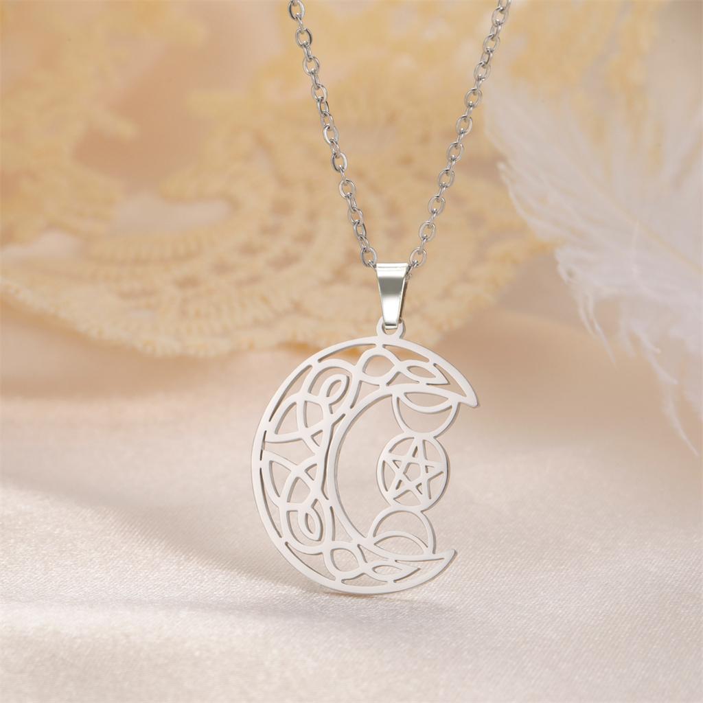  Triple Moon Goddess Necklace for Women Wiccan Crescent Celtic Knot Pendant Chain Stainless Steel Talisman Jewelry Gift