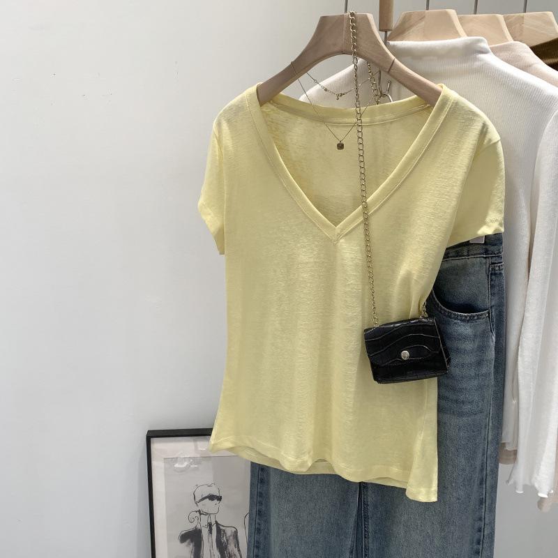 

Korean Style V-Neck Short Sleeve Loose T-Shirt for Women – Summer 2026 Edition M жёлтый