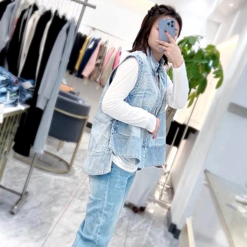 Cool and Comfortable Ladies' Jeans Vest, Perfect for Summer Casual Wear