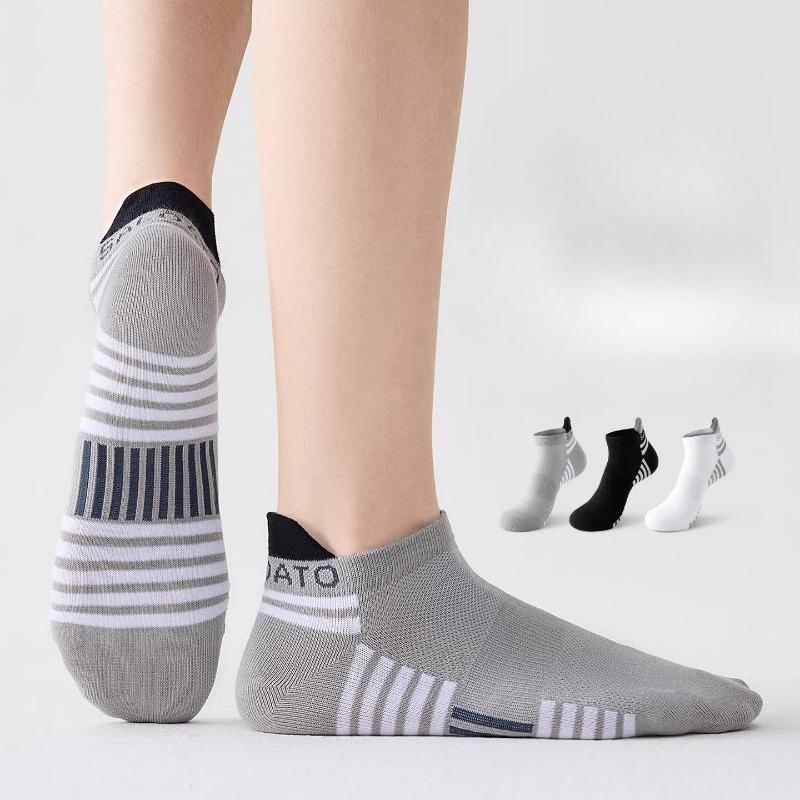 

Men s Summer Thin, Odorless, Breathable, Professional Running, Marathon, Badminton Men s Short Socks 1 pair білий