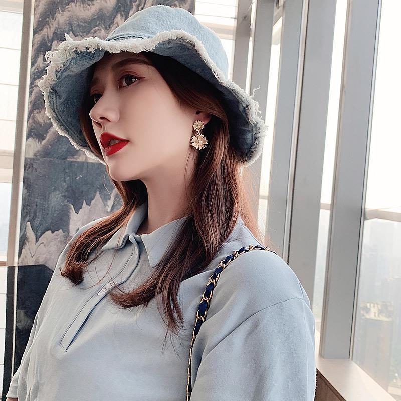 925 Tremella Needle Daisy Flower Stud Earrings Long Earrings Temperament Women ins Exaggerated Earrings Fashion Golden Ears