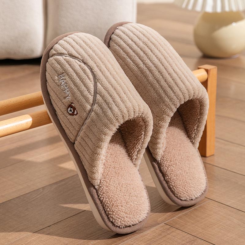 Cotton Non-Slip Slippers for Women and Men: Indoor, Warm, Furry, Suitable for Spring, Autumn, and Winter.