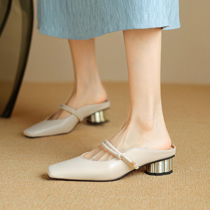 Summer European and American fashion women's bag head slippers new soft bottom size cool slippers square head medium heel slippers