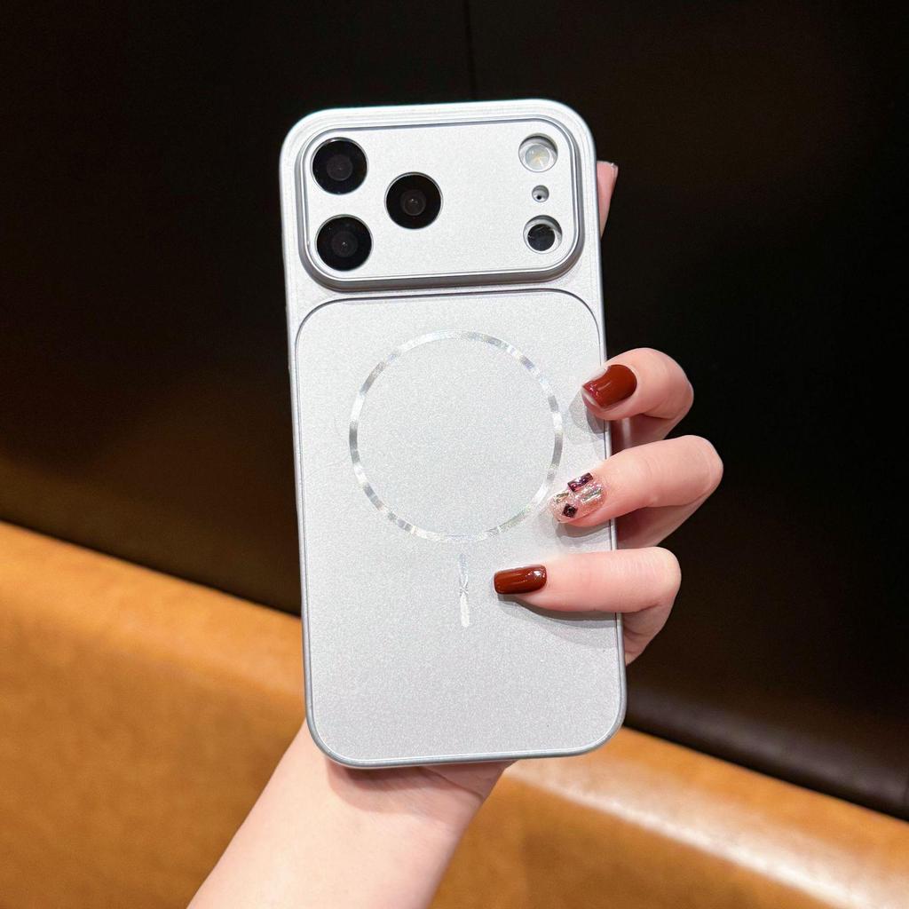 Magnetic Minimalist Apple 17PROMAX, 16/14Pro, 15Pro/13 Ultra-Thin Phone Case