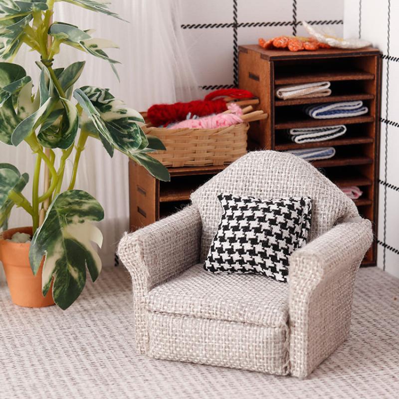 1/12 Dollhouse Mini Flax Sofa Throw Pillow Model Dollhouse Furniture Decoration Dolls House Home Scene Decor Accessories