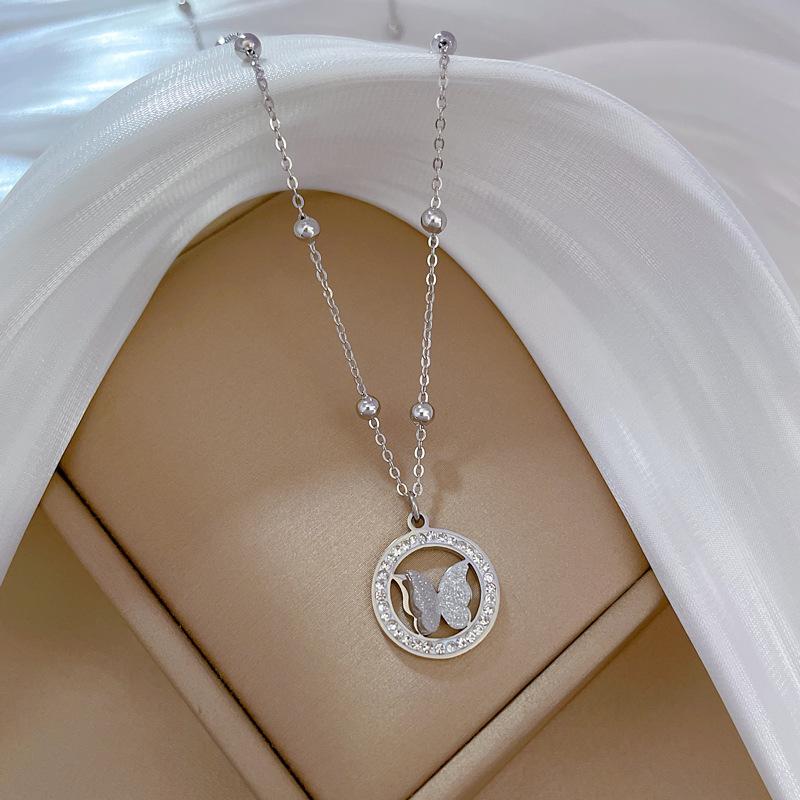 

Titanium Steel Ring Butterfly Temperament Personality Minimalist Furnace Real Gold Necklace Female Collarbone Chain