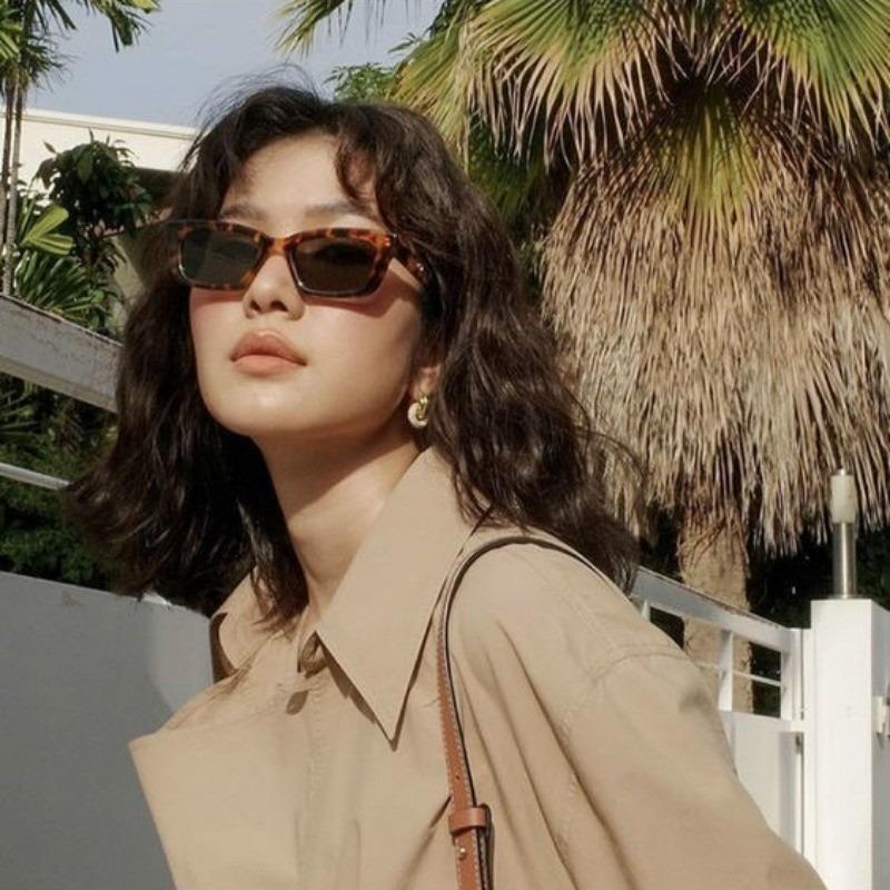 Retro Square Fashion Glasses for Women & Men  Perfect for Beach and Everyday Fashion Outdoor Accessories Durable Eyewear