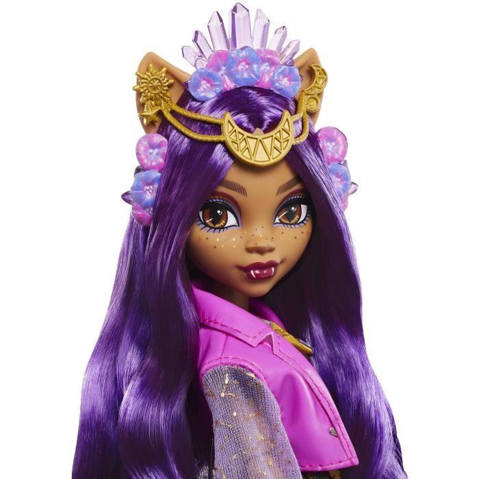 Monster High-Panenka Clawdeen Wolf s oblečením pro Monster Fest HXH80