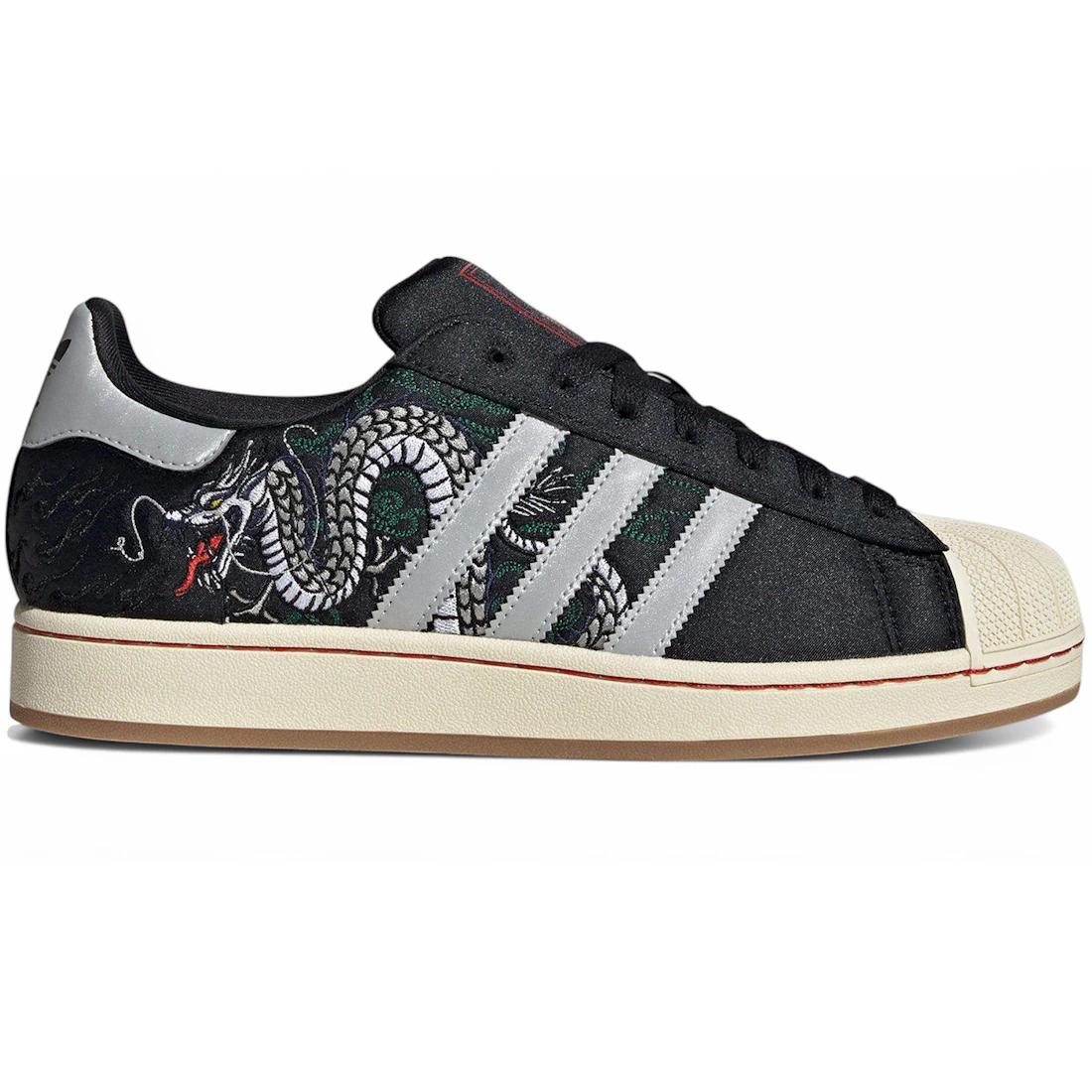 

Sneaker adidas Superstar II Tokyo Dragon(JI0100) 40