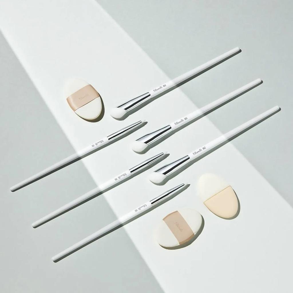 Filimili Detail Contour Brush Duo (+Fitting Contouring Dual Puff Gift)