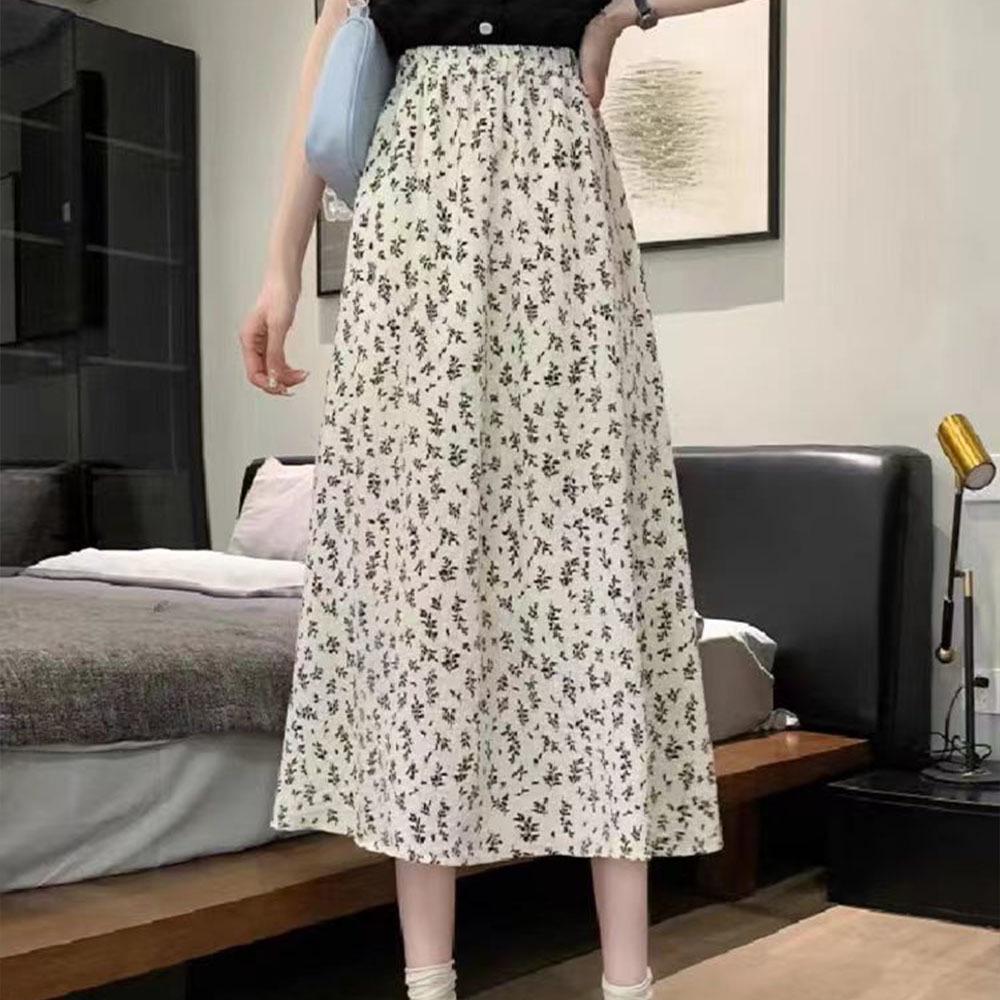 Elegant Black Floral A-Line Midi Skirt: High-Waisted, Slimming, Retro Design for Women - Perfect for Spring/Autumn