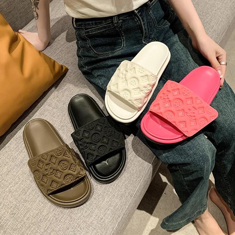 Outer Wear Thick-soled Slippers Women's Velcro Sponge Cake Bottom Beach Sandals Summer Net Red Fashion One-word Drag