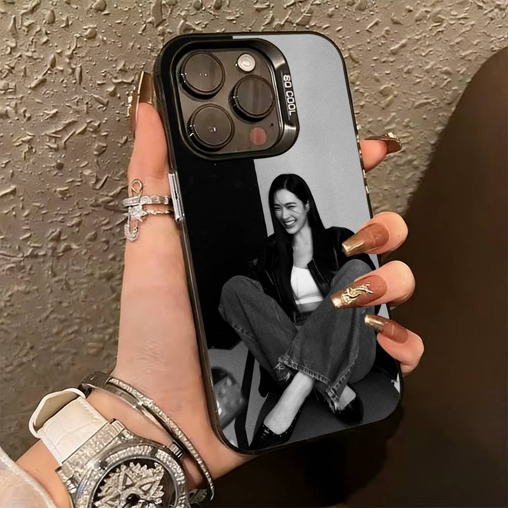 L-Lingling Kwong Actress Phone Case For iPhone 17,16,15,14,13,12,11 Plus,Pro Max,XS,Colored Silver Plated Inside Cover