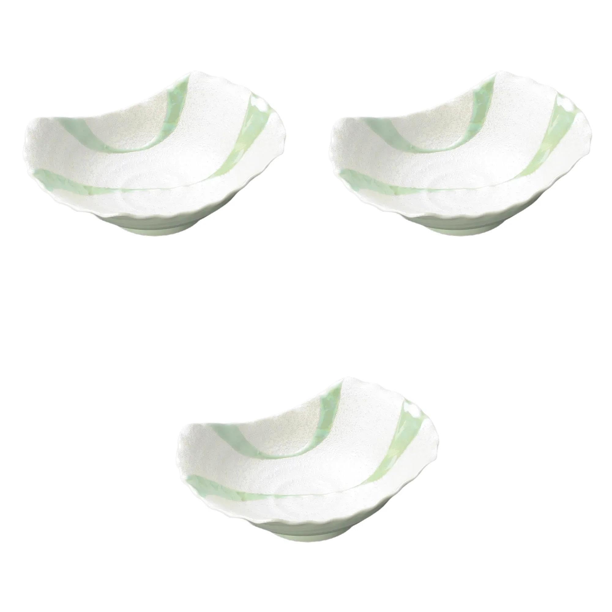 

Set of 3 Flowing Water Lustre Wave Bowls x x Small Arita Setomonohonpo (Green) [15.5 11.5 5cm] Bowls, Ware,