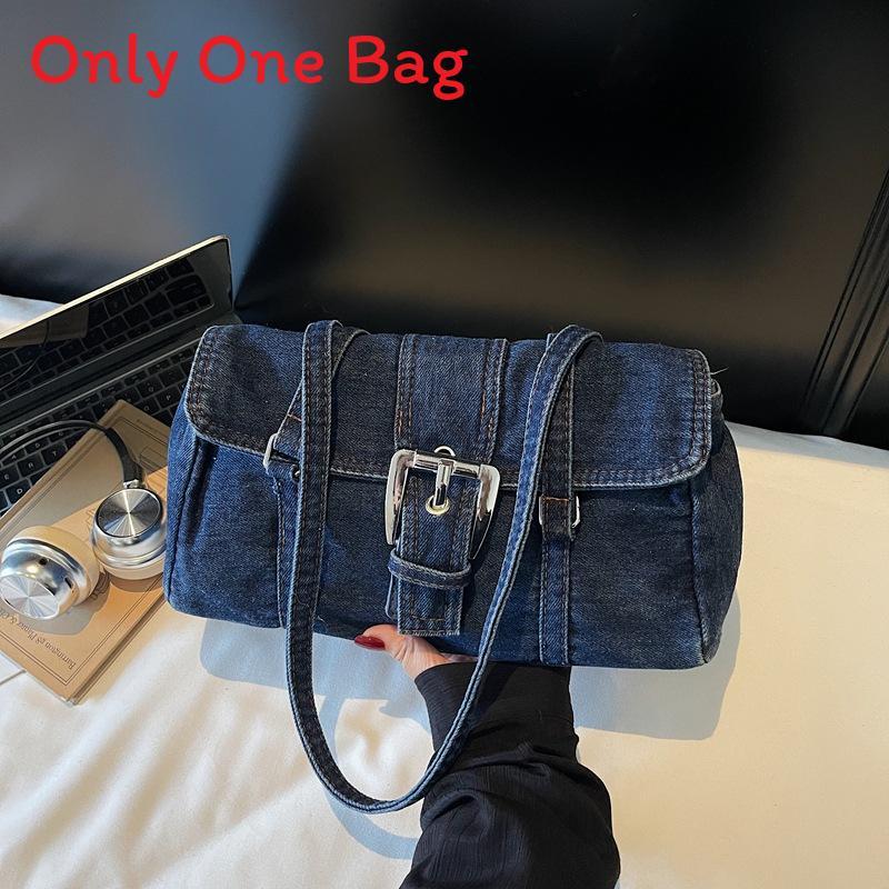

Denim Bag For Women With Large Capacity And Zipper Closure Perfect For School And Daily Use темно-синього кольору