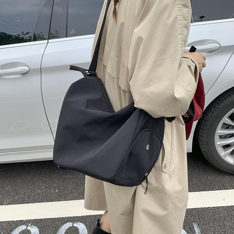 

Today s popular multi-functional backpack women s large-capacity trendy messenger bag fashion casual shoulder backpack чёрный