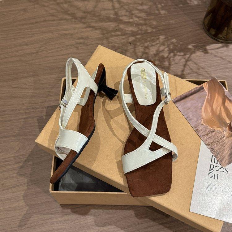 

With skirt temperament one-word buckle with open-toed square head sandals women s summer French beautiful fairy style 3cm small heels 40