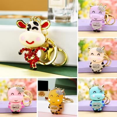 Keychain Sparkling Rhinestones Inlaid Cow Design Key Chain Decorative Good Luck Keyring Bags Wallets Cars Accessory