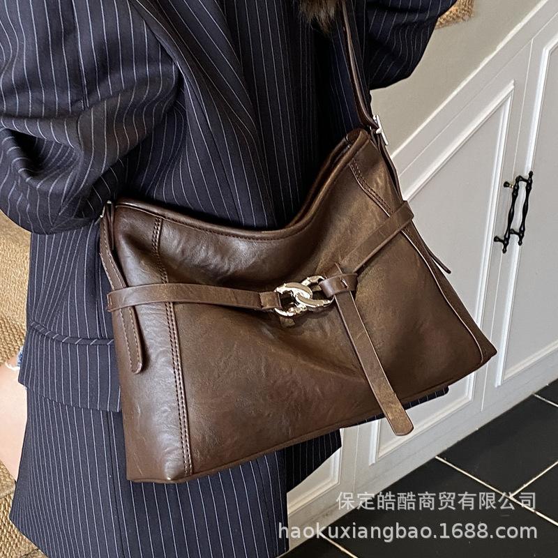 Large Capacity Bag Women's 2025 New Autumn and Winter High-end Retro Shoulder Bag Commuter Tote Bag Women's Bag