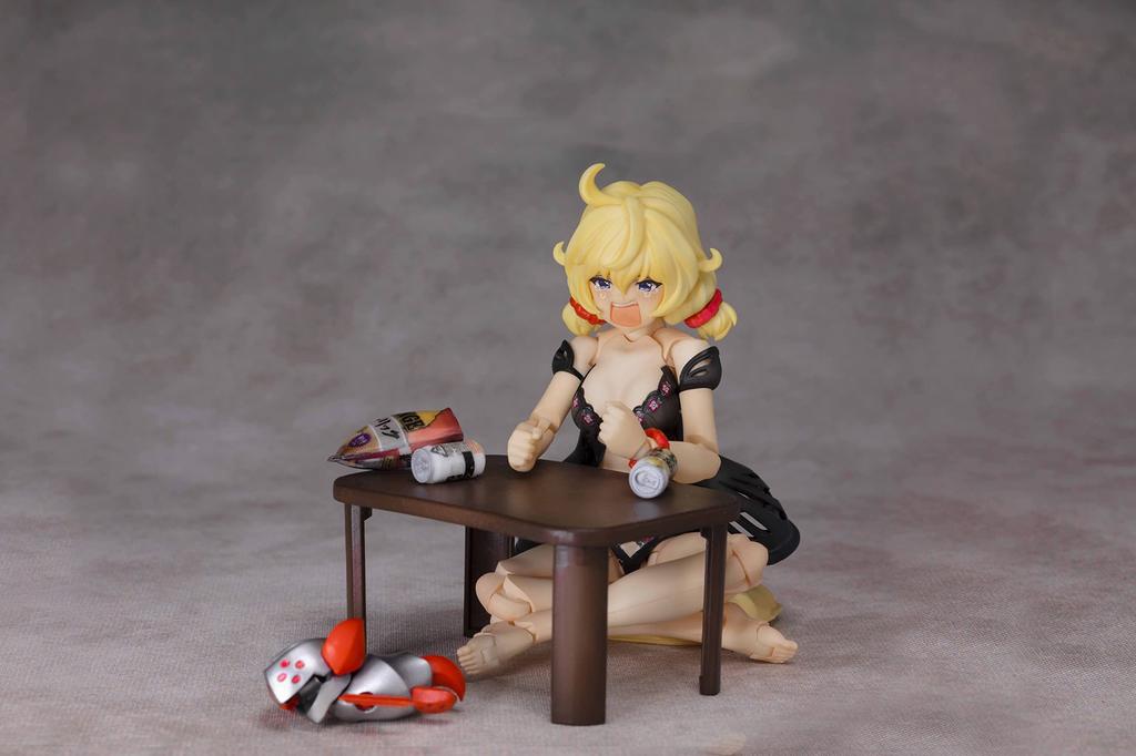 Alphamax DarkAdvent Sophia Relax 160mm unassembled plastic model ver. Approx. tall, non-scale, unpainted, kit.