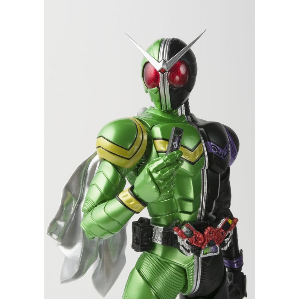 S.H.Figuarts (Shinkocho Seiho) Kamen Rider W Cyclone Joker approx. 145mm PVC&ABS painted movable figure