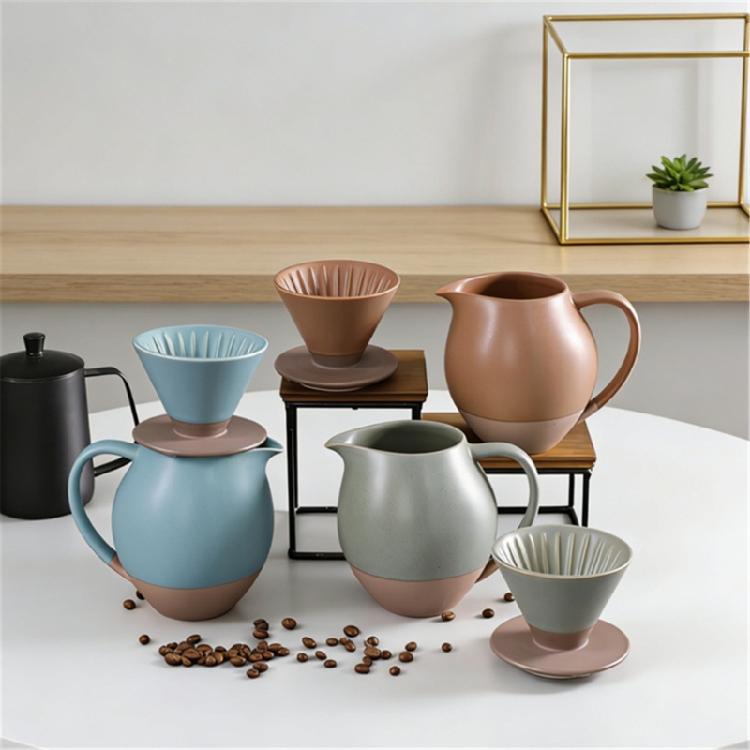 Klassischer Keramik-Kaffeefilter mit geräumiger 830-ml-Kanne, Kaffeemaschine mit großem Fassungsvermögen, Brauset für mehrere Tassen