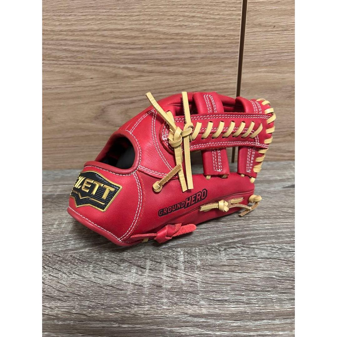Used Good conditionZETT GROUND HERO Softball Glove Red