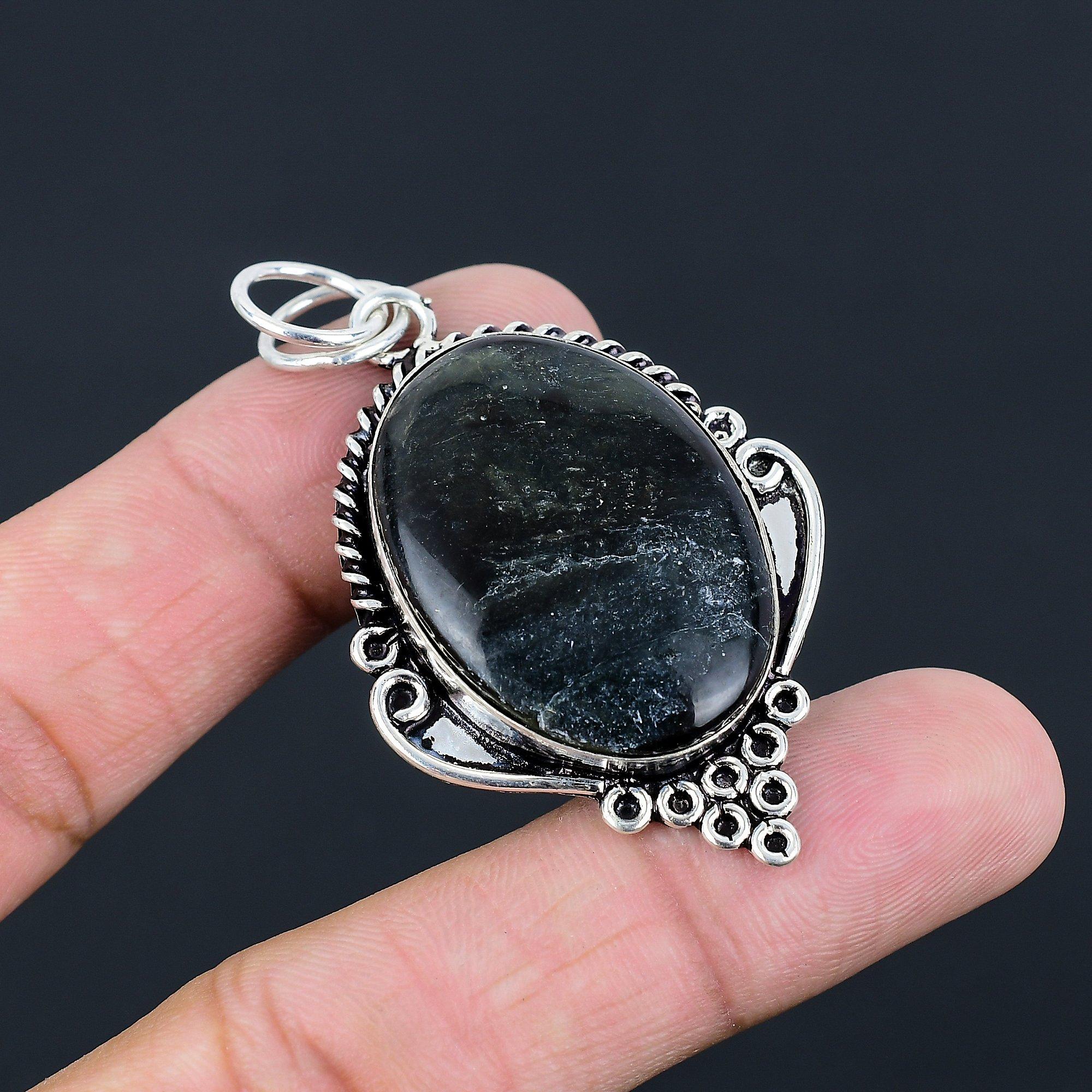 Oval Natural Chrysanthemum Sterling Silver Birthday Engagement Pendant Jewelry