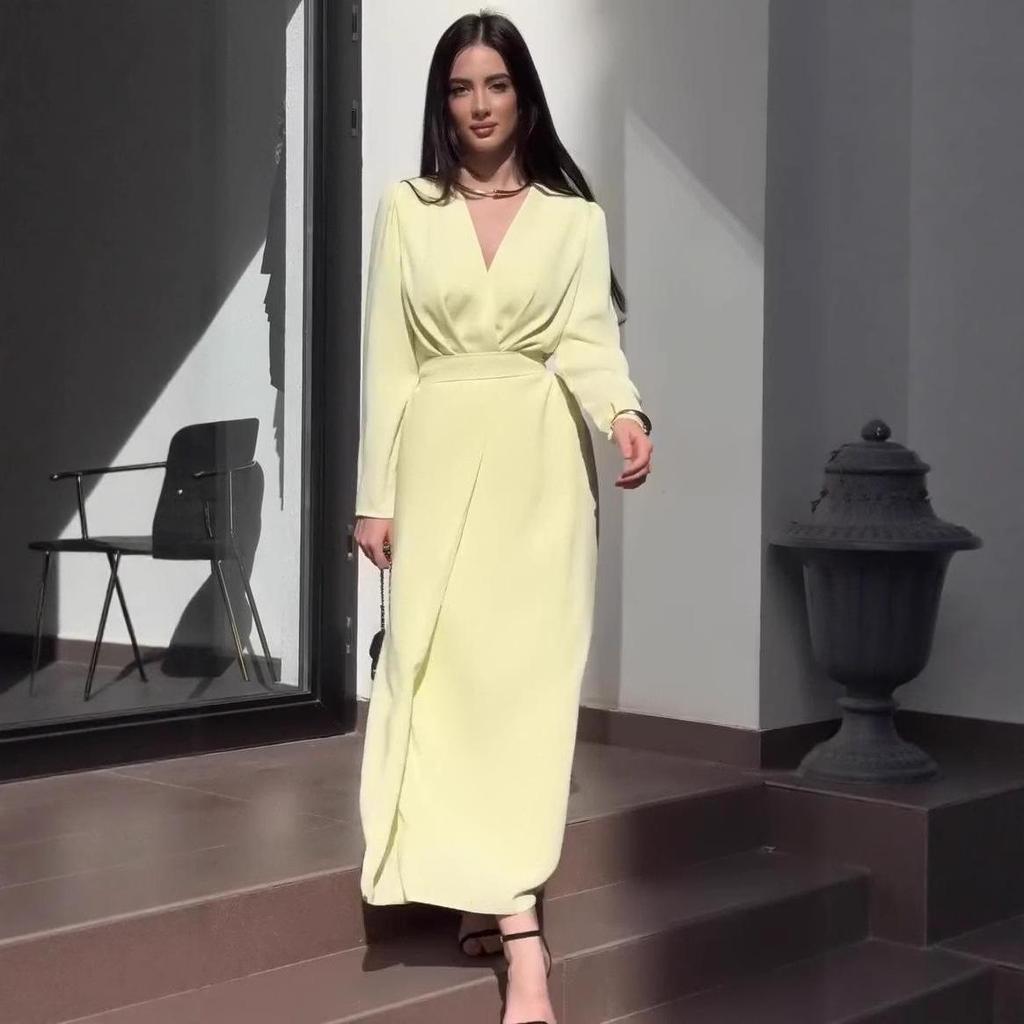 Robe Irrégulière à Manches Longues et Col en V Amincissante à la Taille