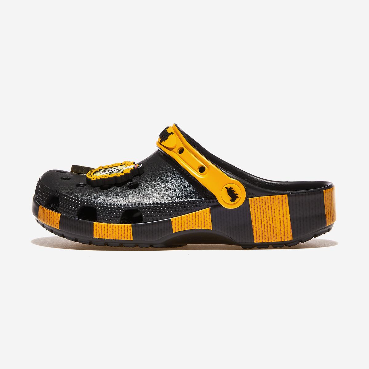 

[Crocs] Hufflepuff Classic Clog, CRS210529, 1010110183, Popular Korean Shoes 240