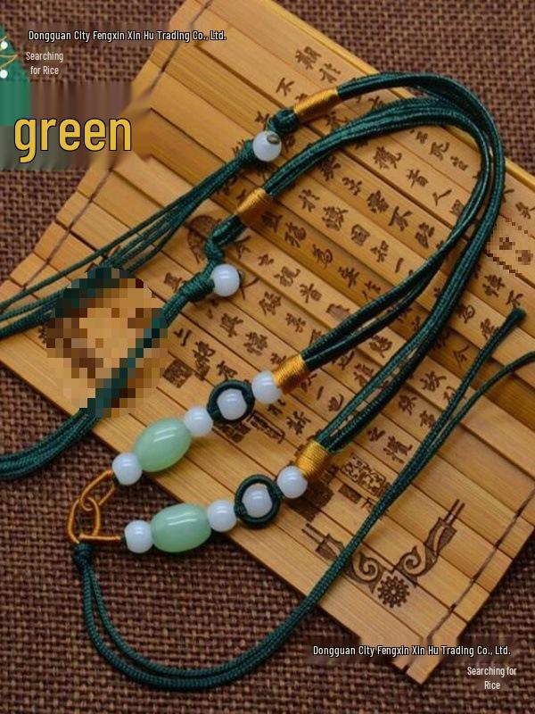 Șnur de performanță pentru ocarină: Colier țesut din jad cu mărgele de semințe cu buclă dublă, perfect ca pandantiv sau accesoriu pentru instrument muzical.