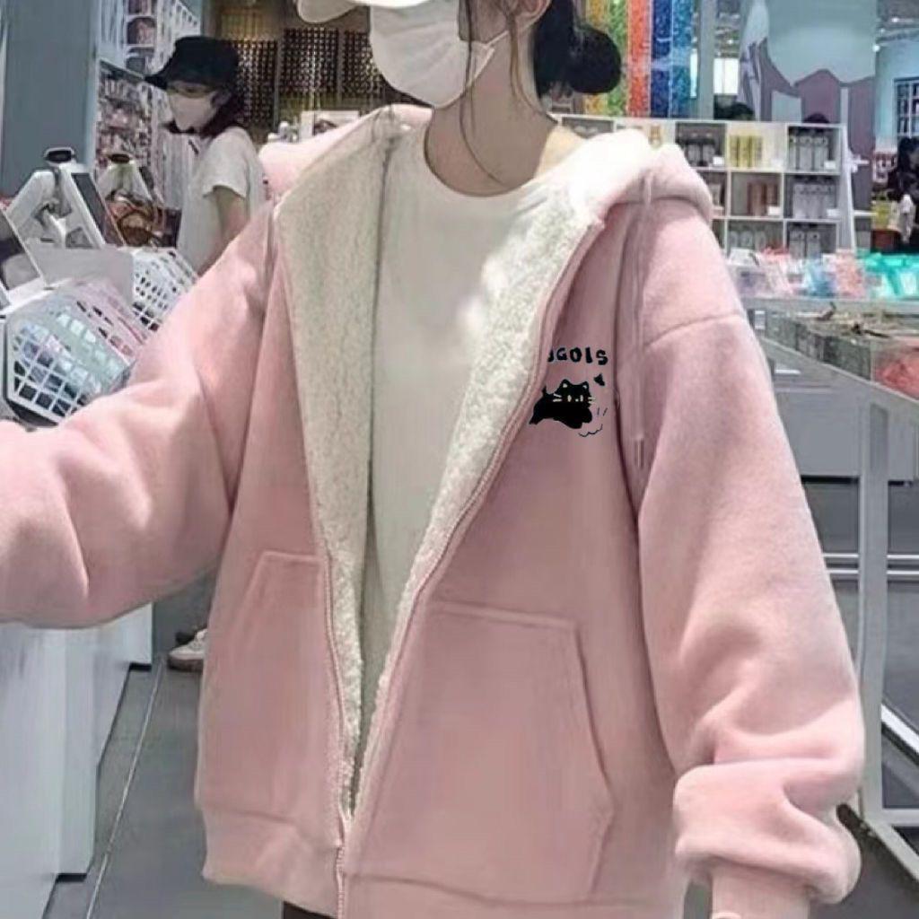 Women's Lambswool Hooded Sweatshirt - Winter 2025 Style, Plus Velvet, Thickened, Loose Cardigan, Trendy and Warm Outerwear for Students.