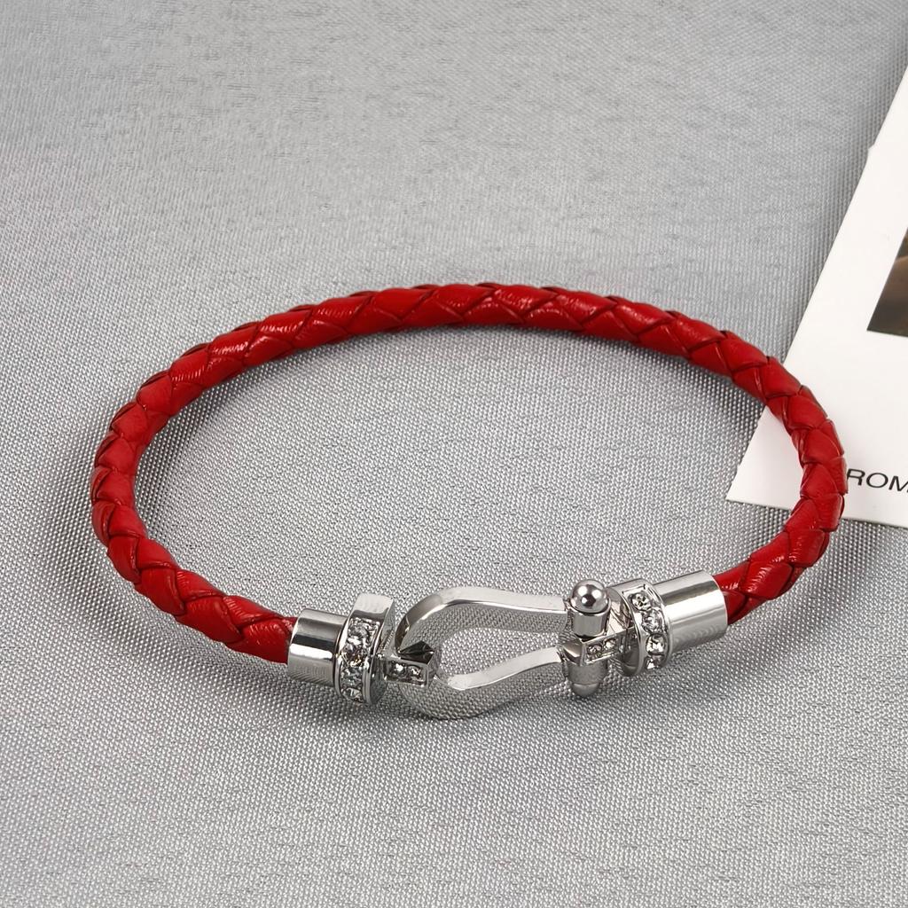 2026 Red Rope U-shaped Fred Micro-inlaid Half-brick Leather Rope Horse Buckle Hoof Non-fading Bracelet
