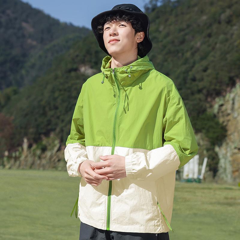 Summer Jackets Men Windbreaker Coats Hooded Outwear Camping Sunscreen Clothing Hiking Fishing Wearing Men Sportwear