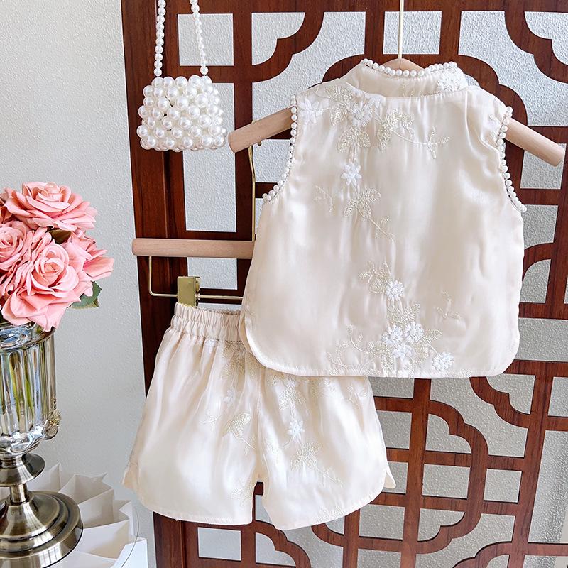 Summer Baby Girl Cheongsam Vest Set – Stylish Two-Piece Outfit