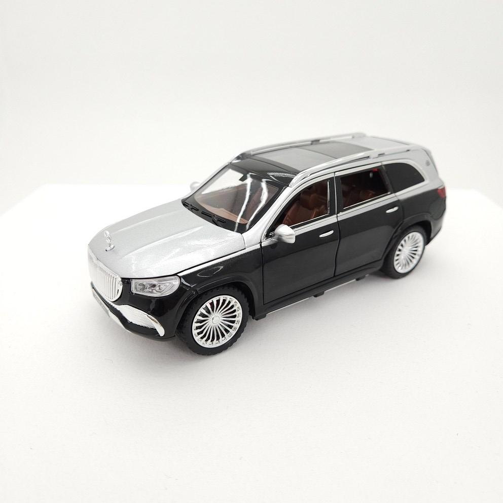 1:24 Mercedes-Benz Maybach SUV Die-cast Model Car, Black & Silver