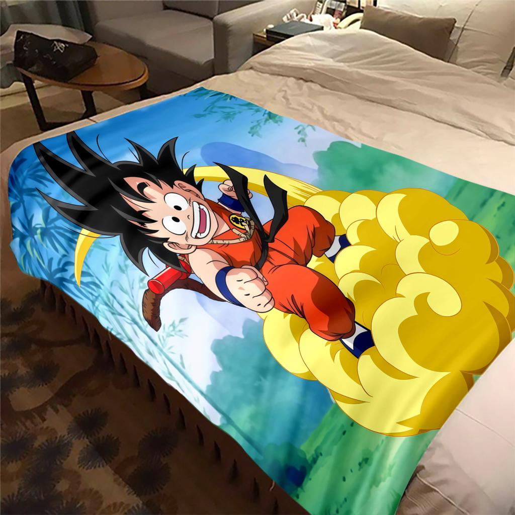 1pz Coperta in Flanella con Stampa Son Goku, Alta Qualità per Tutte le Stagioni, Decorazione per la Casa, Calore e Comfort, Perfetta per Regali di Natale